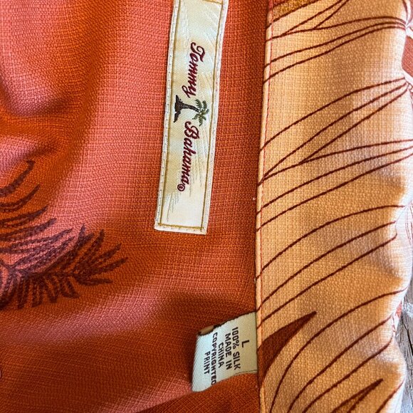 Tommy Bahama Orange Hawaiian Print Silk Shirt Size Large - Picture 3 of 3